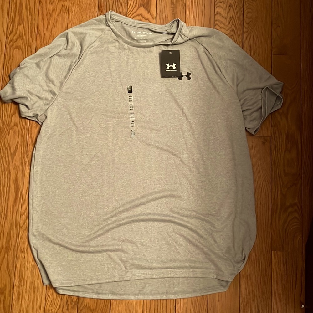 *NWT* Under Armour Tech T Shirt